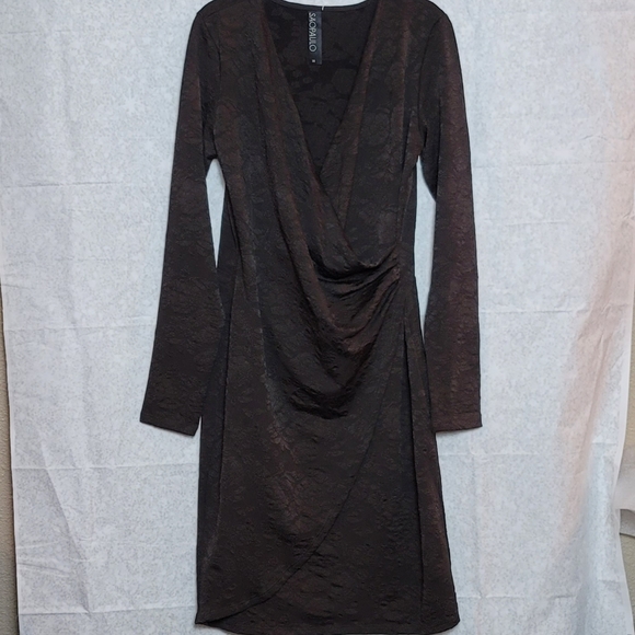 São Paulo Wrap Dress - Picture 1 of 9